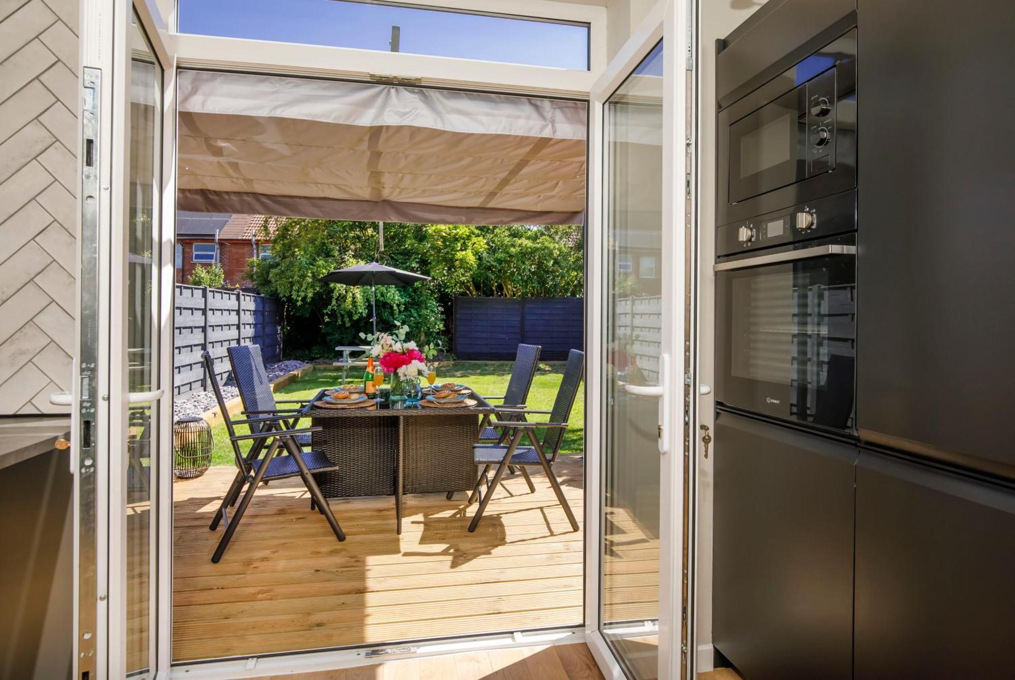 The Dodsworth Modern 4 Bedroom House, Sleeps 8 York Exterior photo