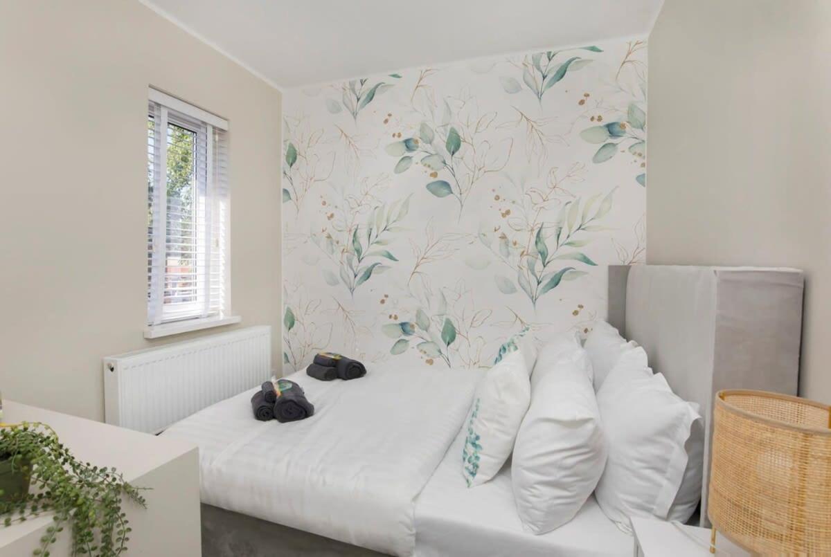 The Dodsworth Modern 4 Bedroom House, Sleeps 8 York Exterior photo