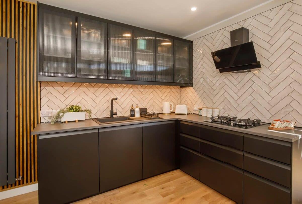 The Dodsworth Modern 4 Bedroom House, Sleeps 8 York Exterior photo